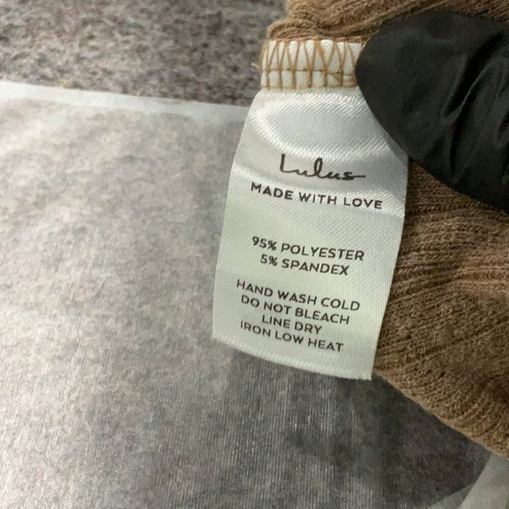 Lulus Ritza Turtleneck Bodysuit - Picture 4 of 4